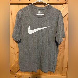Nike Men's Heather Gray Tee